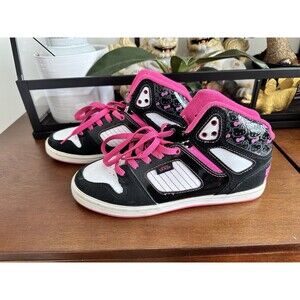 Vans Hello Kitty 8.5 Women’s Mid Tops Pink